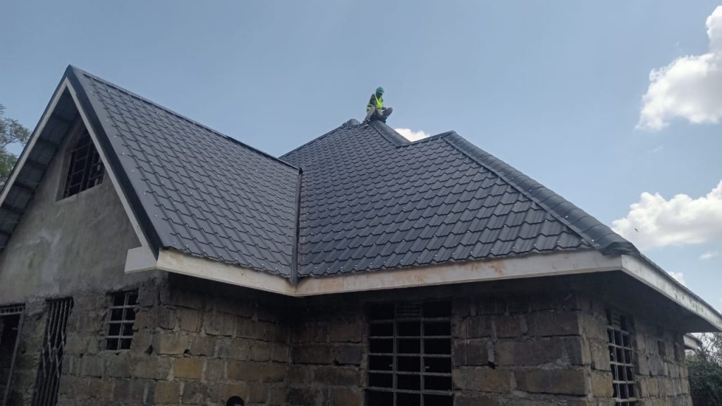 Commercial roofing services